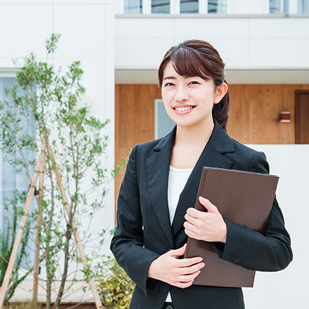 宅地建物取引士(宅建士)